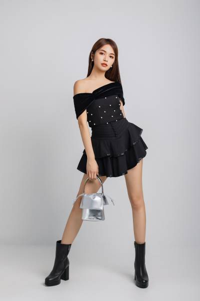 Pearl-Embellished Off-Shoulder Blouse & Tiered Ruffle Skirt (Black)