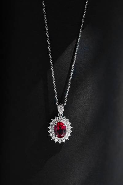 3.5CT RUBY NECKLACE