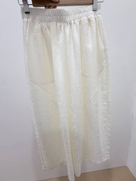 Cream Pattern Bottom(S)